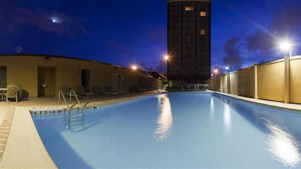 Crowne Plaza Pensacola Grand Hotel Exterior foto